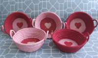Small Round Raffia Basket Embroidered Heart By Rice DK